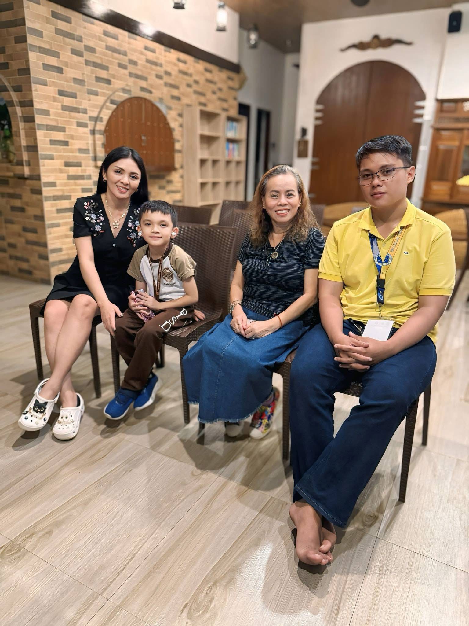 Members of the Meditation & Buddhist Study Community in Davao City